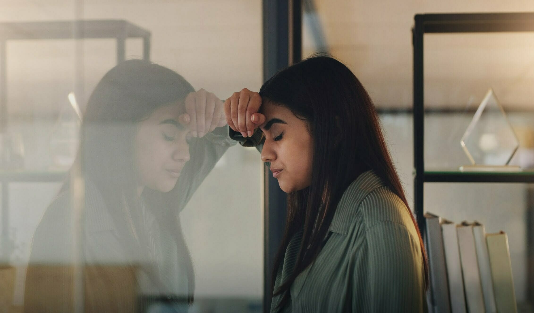 Women Signs Your Procrastination Could Be Masking Depression